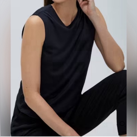 *NWT* Ministry of Supply Luxe Touch Tank Black - Picture 8 of 9